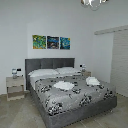 Bed & Breakfast La Piazzetta Fragagnano