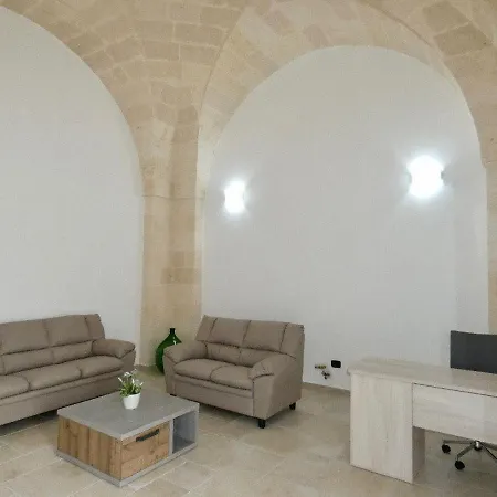 La Piazzetta Bed & Breakfast *