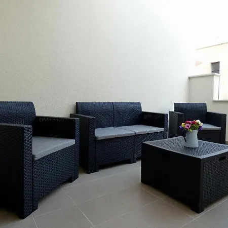Bed & Breakfast La Piazzetta *